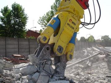 Mantovanibenne MS sorozat